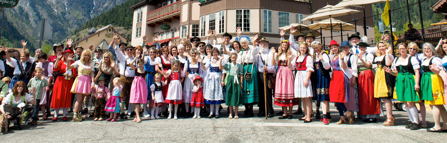 German dressed people waving in Leavenworth