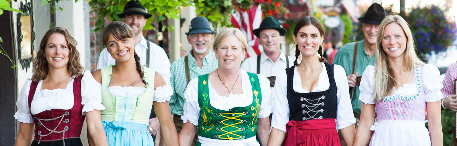 German dressed ladies in Leavenworth